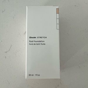 Glossier Stretch Fluid Foundation Light 1